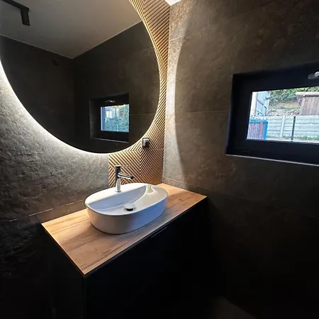 Ostoya Zawory -domki Premium ,strefa Relaksu, Basen * Zawory (Pomerania)