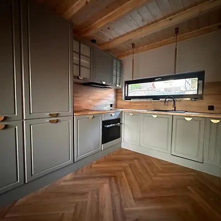 Ostoya Zawory -domki Premium ,strefa Relaksu, Basen