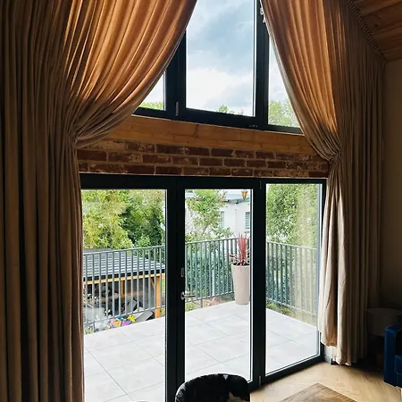 Ostoya Zawory -domki Premium ,strefa Relaksu, Basen