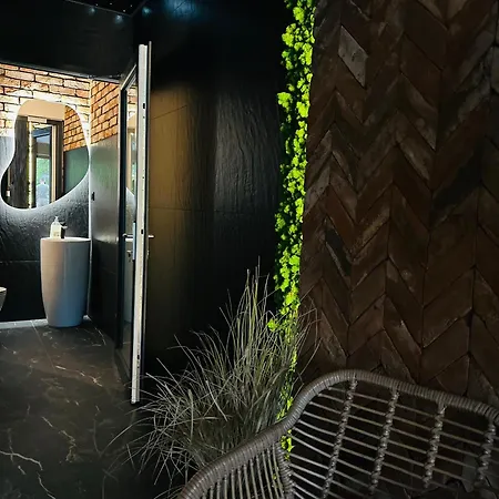 Ostoya Zawory -domki Premium ,strefa Relaksu, Basen Zawory (Pomerania)