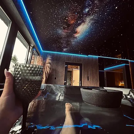 Ostoya Zawory -domki Premium ,strefa Relaksu, Basen *