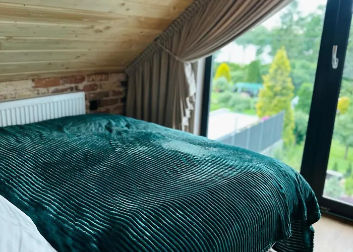 Ostoya Zawory -domki Premium ,strefa Relaksu, Basen Villa