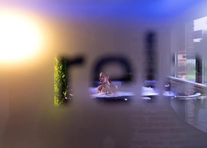 Ostoya Zawory -domki Premium ,strefa Relaksu, Basen וילה Zawory (Pomerania)