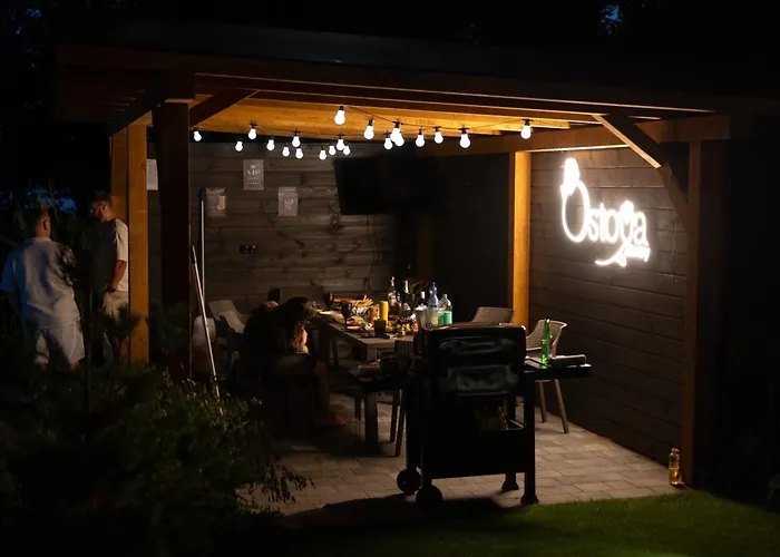 Villa Ostoya Zawory -domki Premium ,strefa Relaksu, Basen