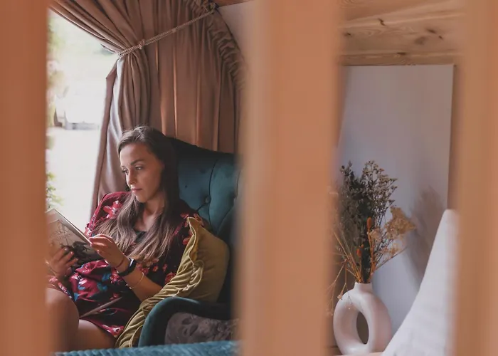 Villa Ostoya Zawory -domki Premium ,strefa Relaksu, Basen Zawory (Pomerania)